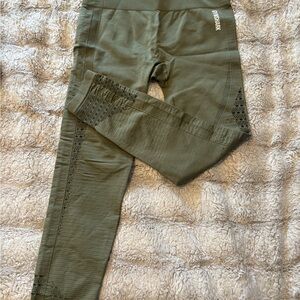 Gymshark Energy Seamless Olive Size L